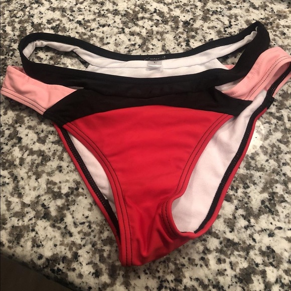 NWOT strappy “Herve Leger” Inspired bikini Sz. M/L - Picture 3 of 7